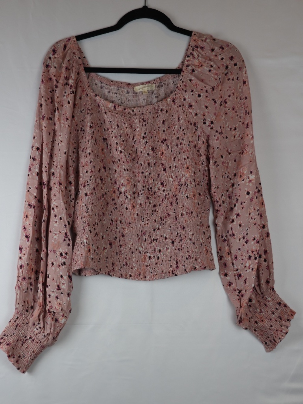 Mystree Dusty Pink Floral Smocked Peasant Blouse